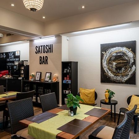 1Bitcoinhotel Princess Self Check-In Plochingen Exterior photo